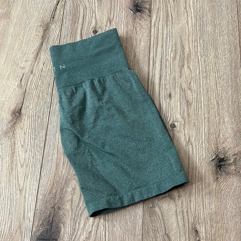 NVGTN Shorts